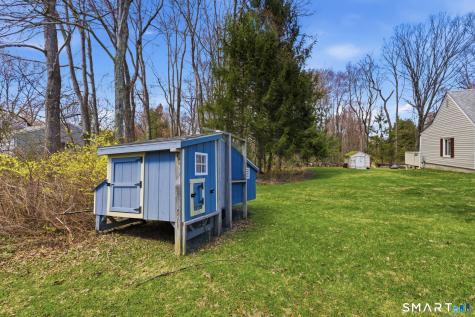 6 Fieldstone Drive Newtown CT 06470