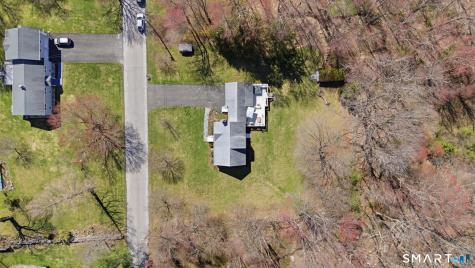 6 Fieldstone Drive Newtown CT 06470
