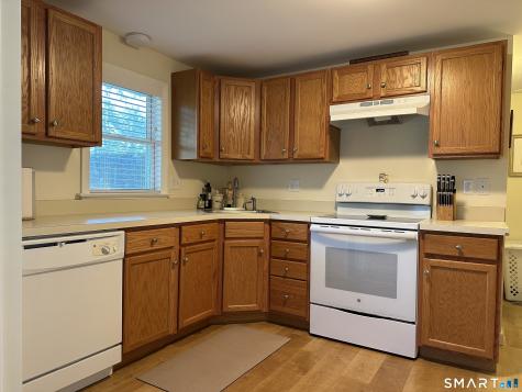 39 Grove Road Cromwell CT 06416