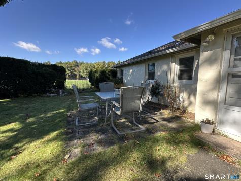 39 Grove Road Cromwell CT 06416