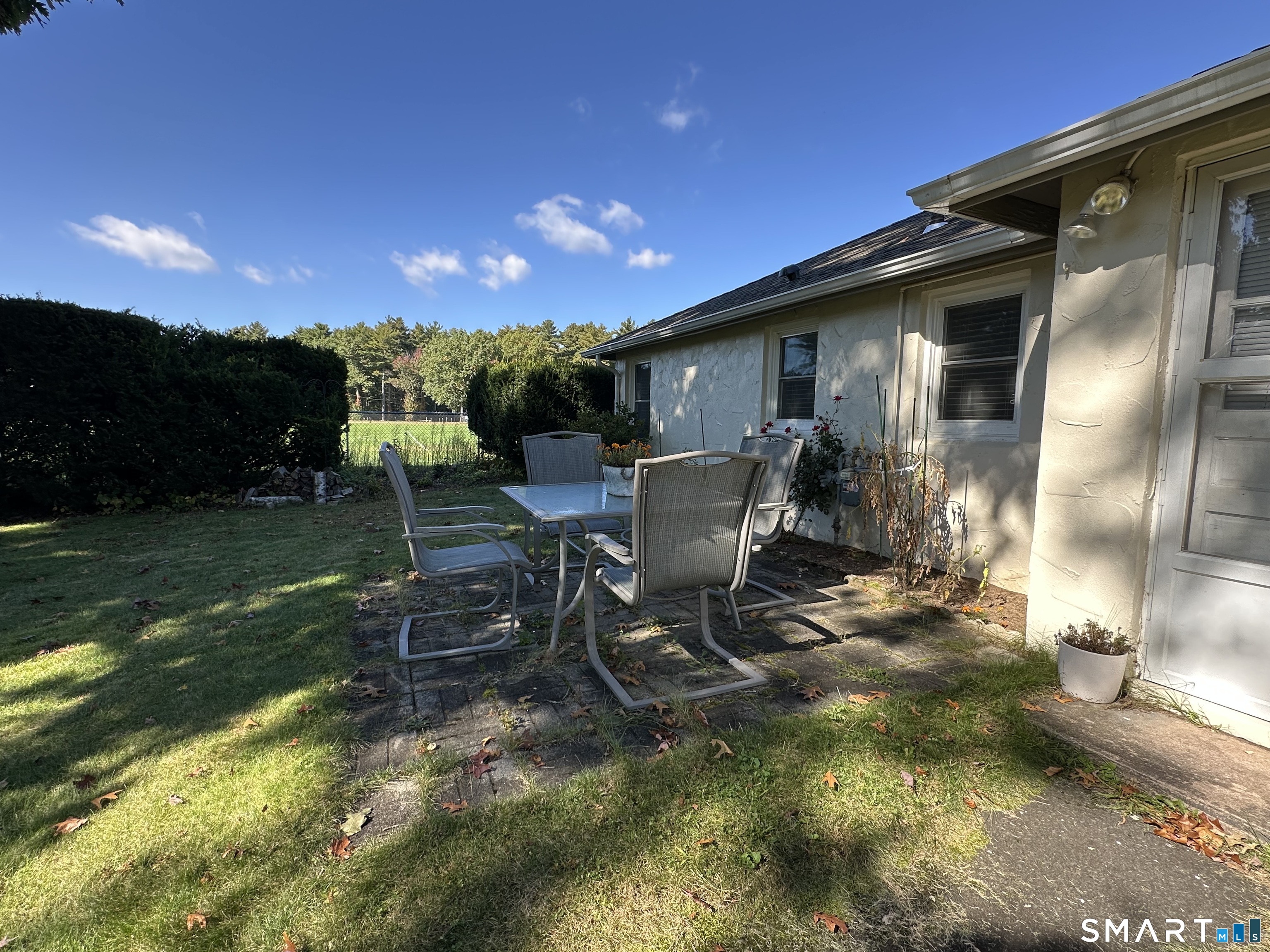 39 Grove Road Cromwell CT 06416