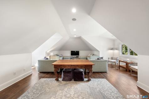 22 Cavray Road Norwalk CT 06855