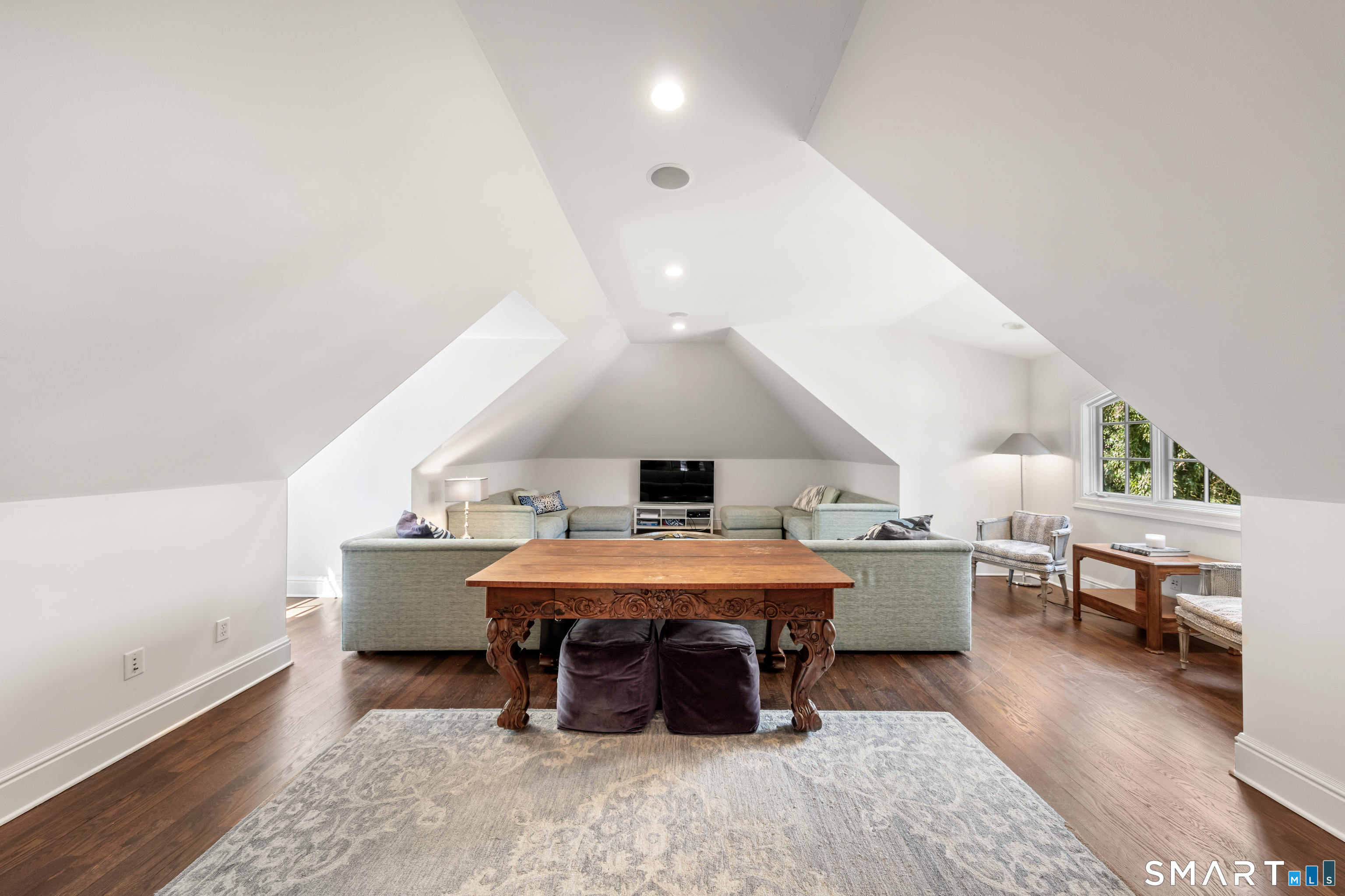 22 Cavray Road Norwalk CT 06855