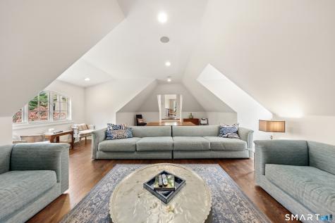 22 Cavray Road Norwalk CT 06855