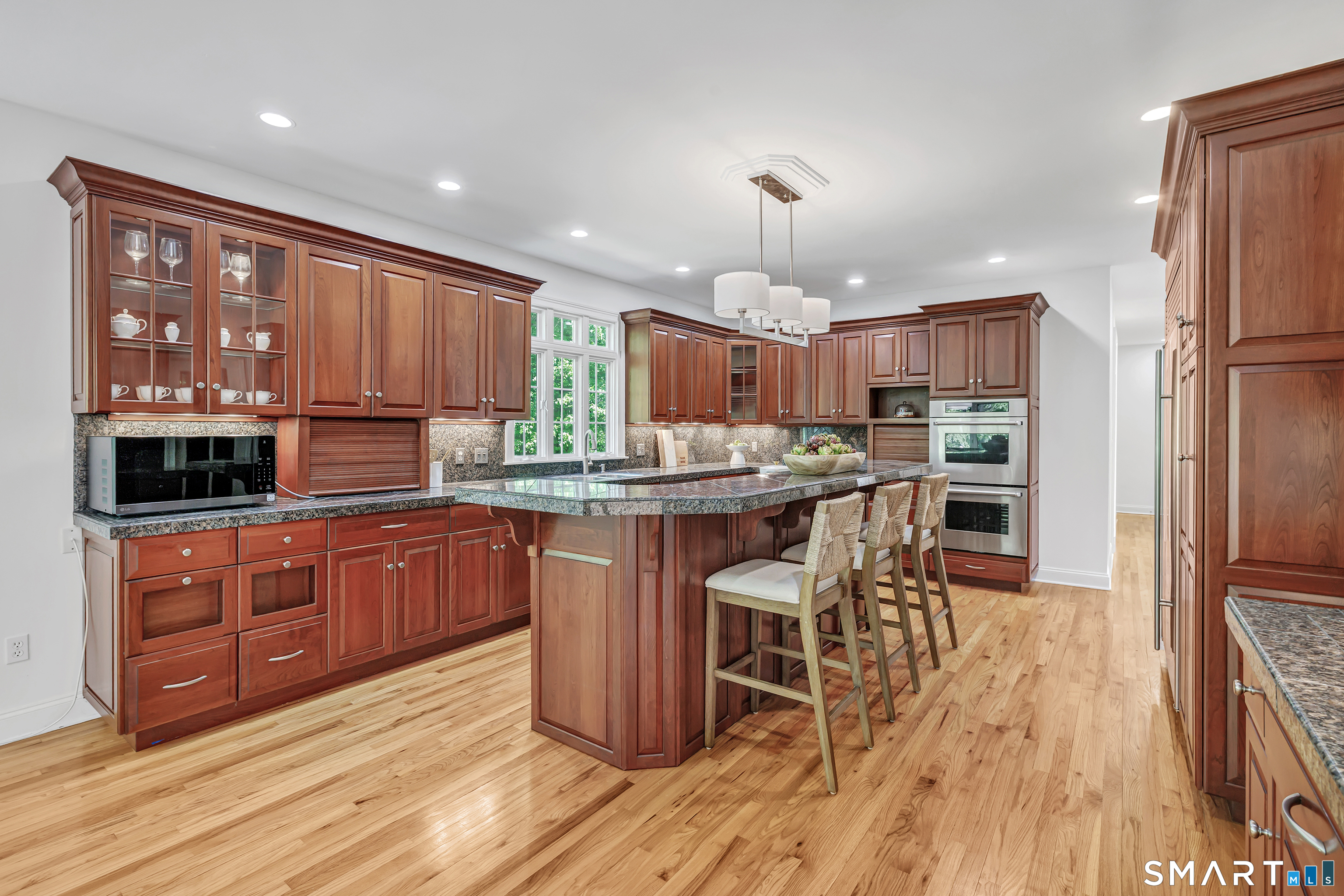35 Hunting Ridge Road Easton CT 06612