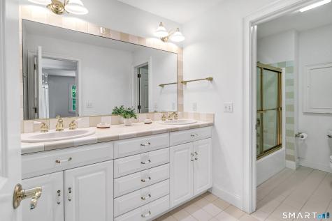 35 Hunting Ridge Road Easton CT 06612