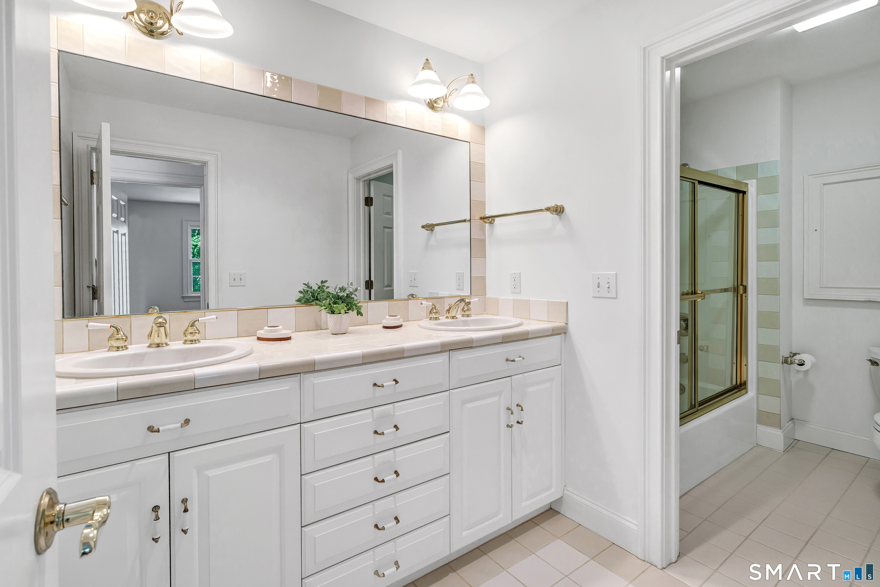 35 Hunting Ridge Road Easton CT 06612
