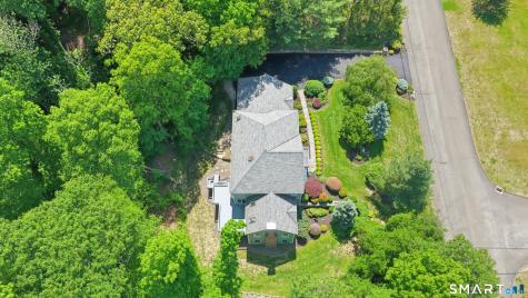 35 Hunting Ridge Road Easton CT 06612