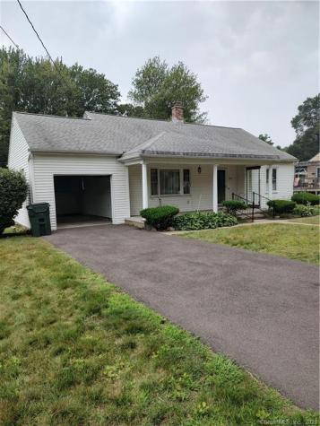 23 Laura Avenue Prospect CT 06712