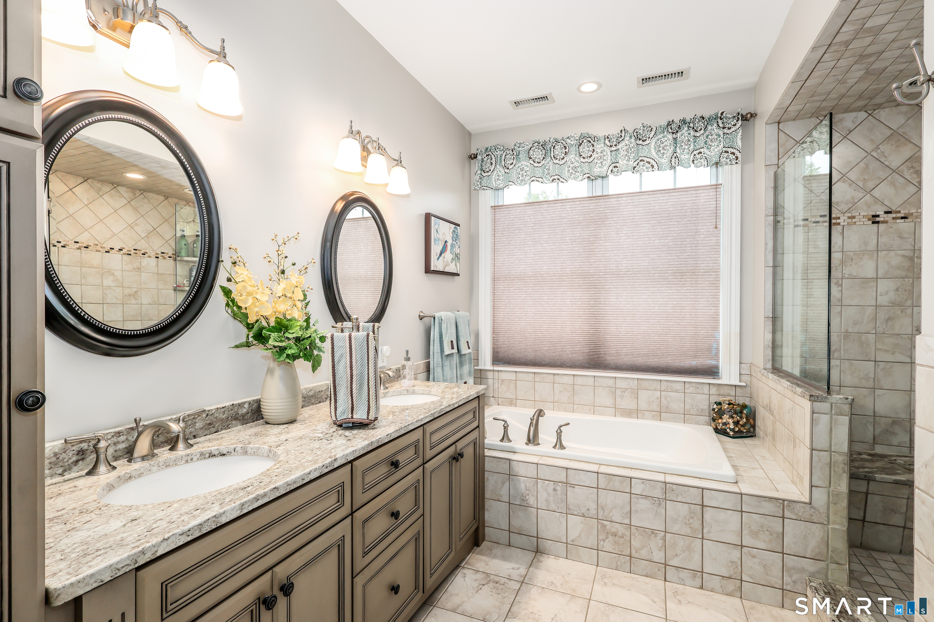 38 Greenridge Drive Brookfield CT 06804