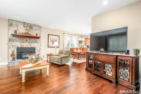38 Greenridge Drive Brookfield CT 06804