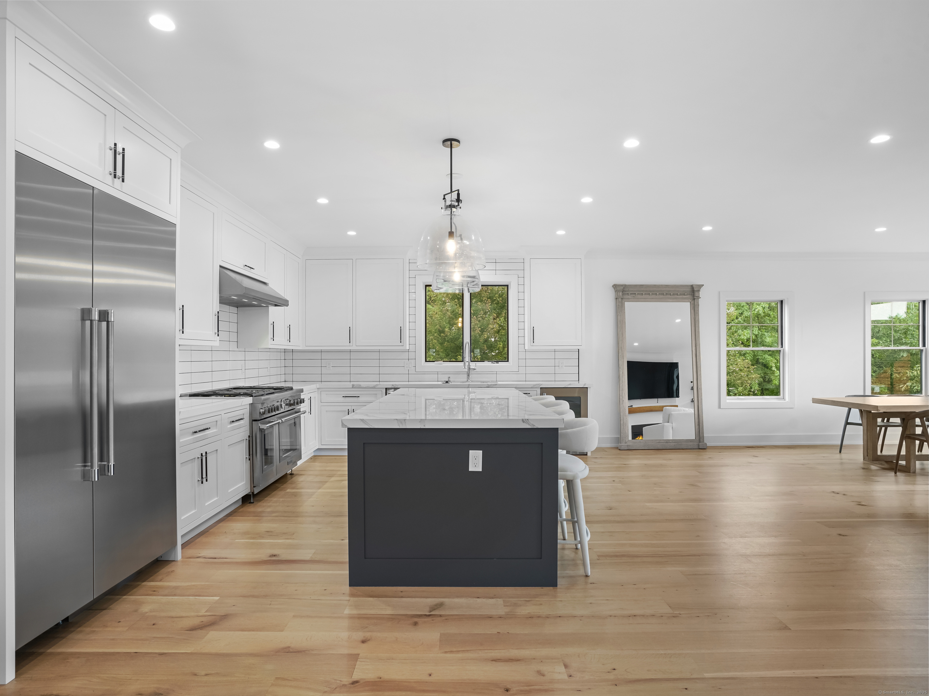 345 Reef Road Fairfield CT 06824