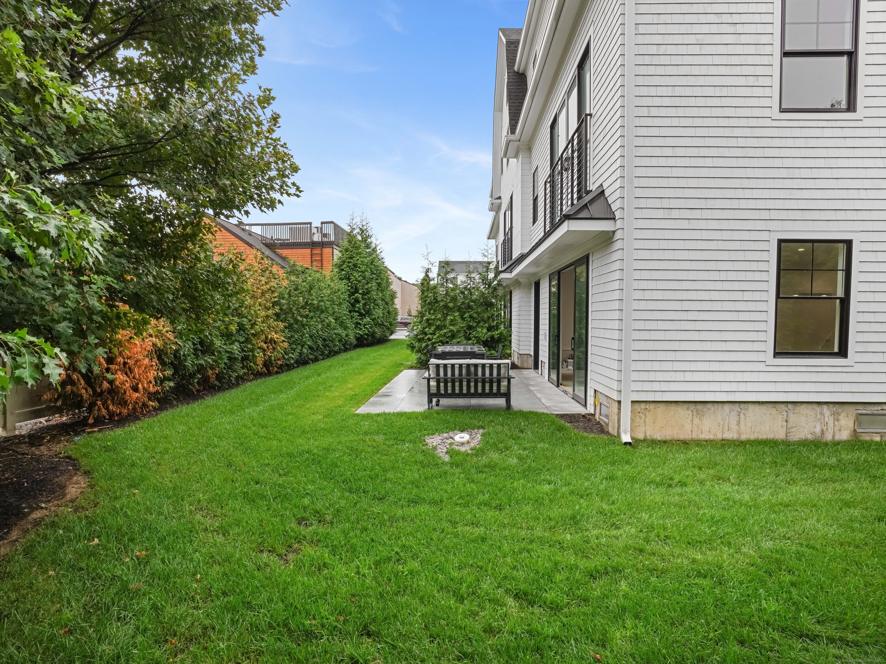 345 Reef Road Fairfield CT 06824