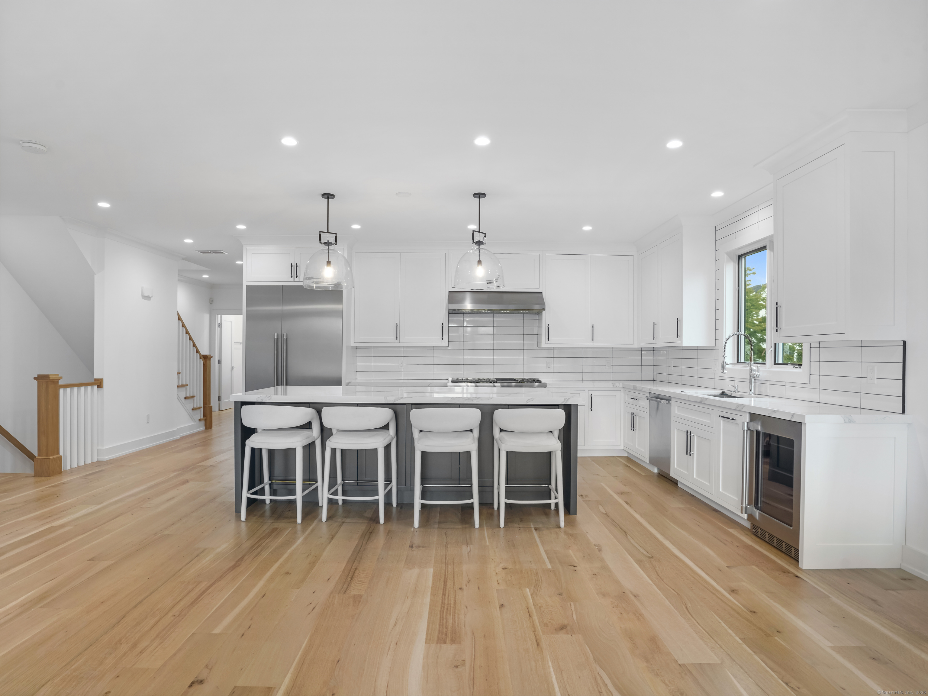 345 Reef Road Fairfield CT 06824