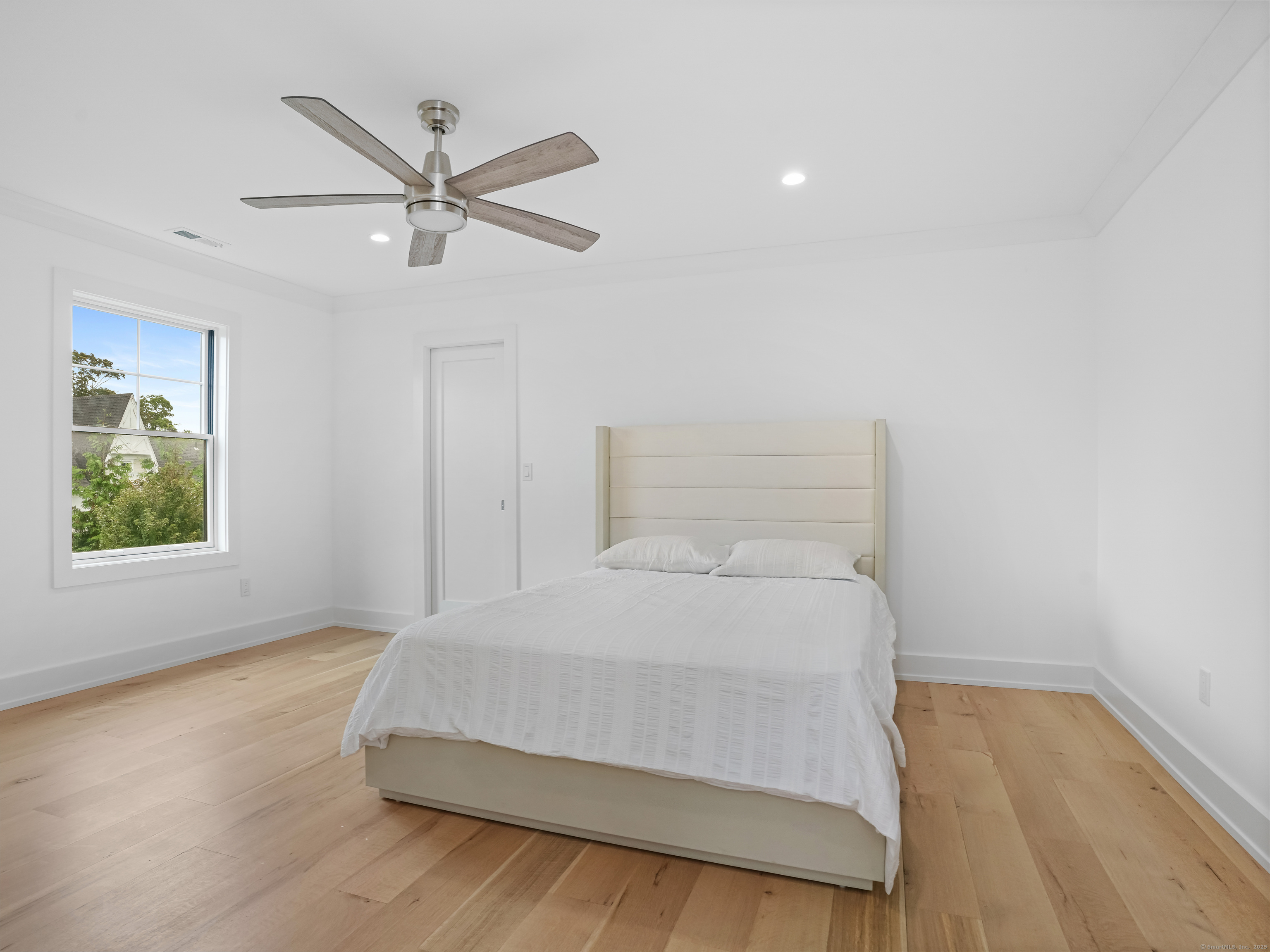 345 Reef Road Fairfield CT 06824