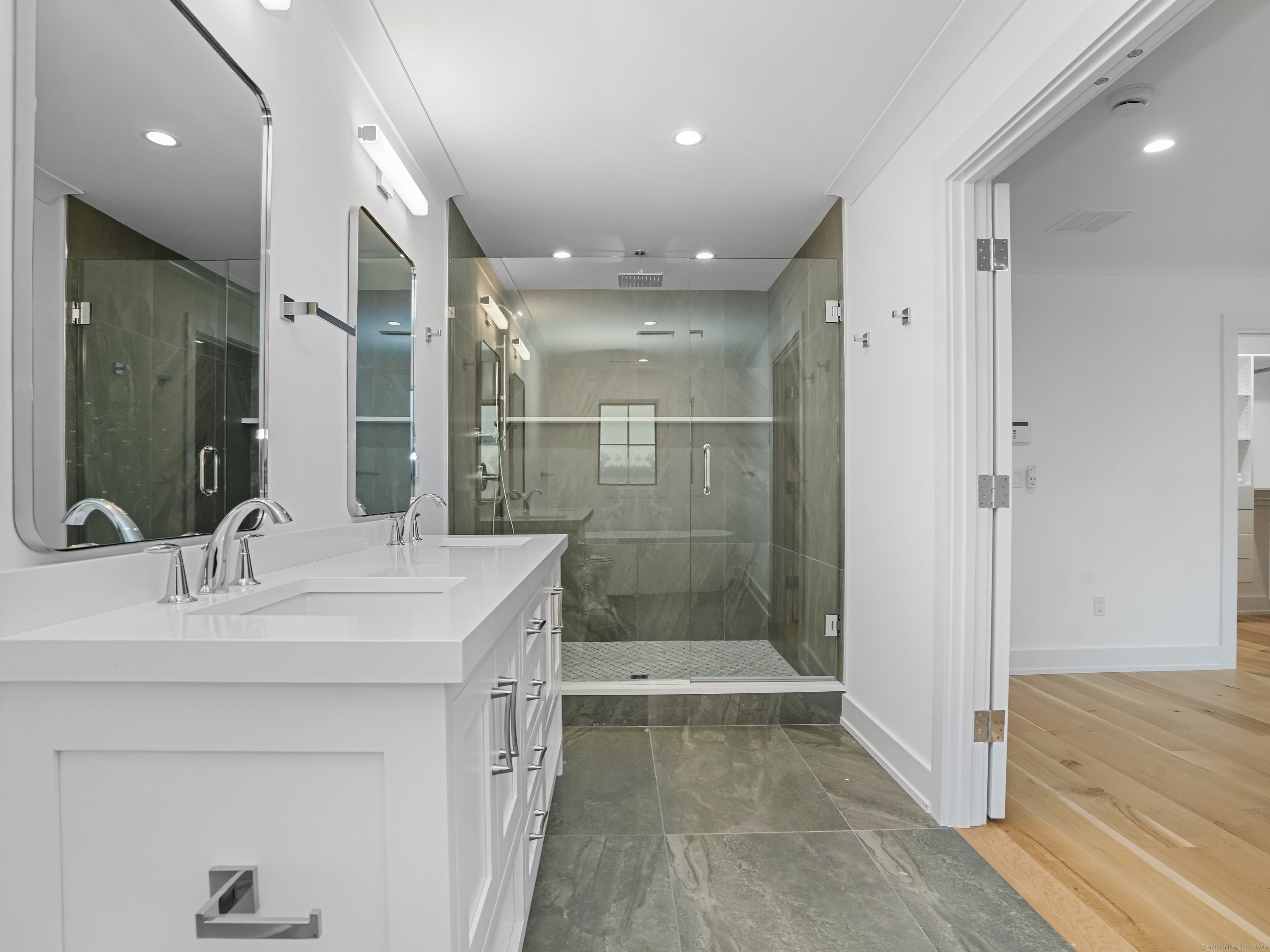 345 Reef Road Fairfield CT 06824