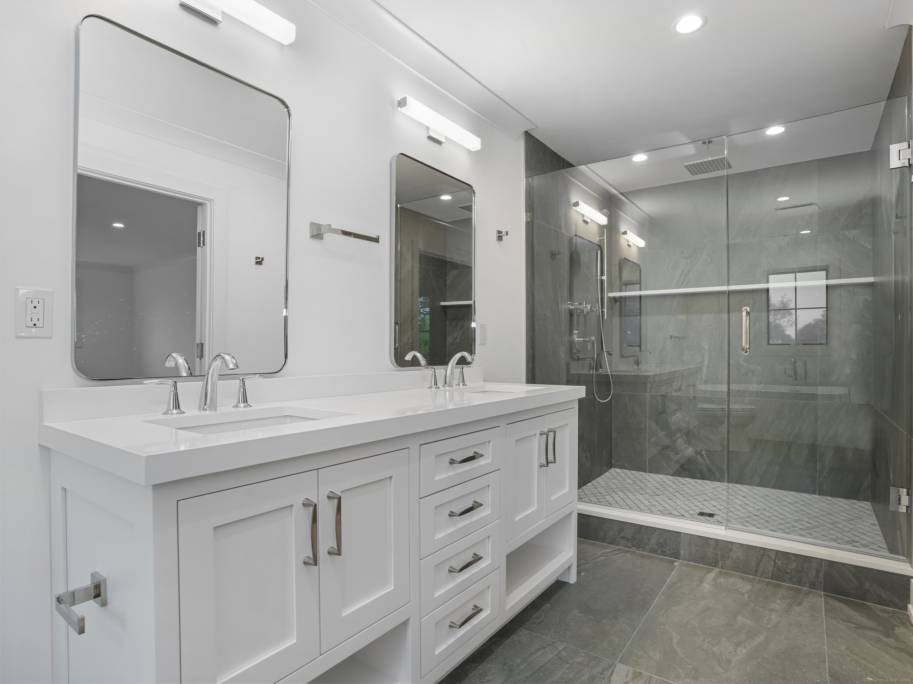 345 Reef Road Fairfield CT 06824