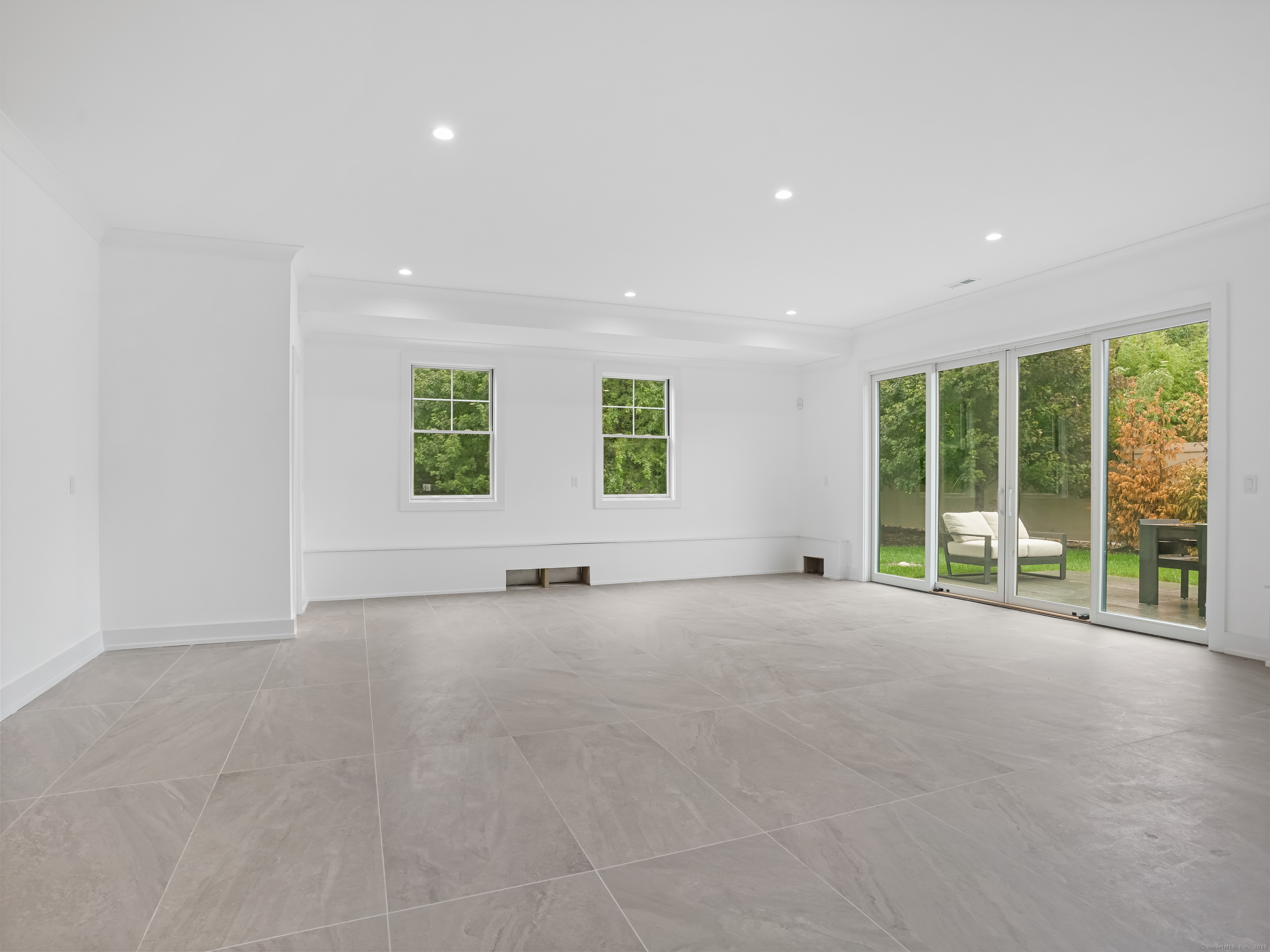 345 Reef Road Fairfield CT 06824