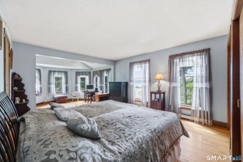 229 Deepwood Drive Lebanon CT 06249