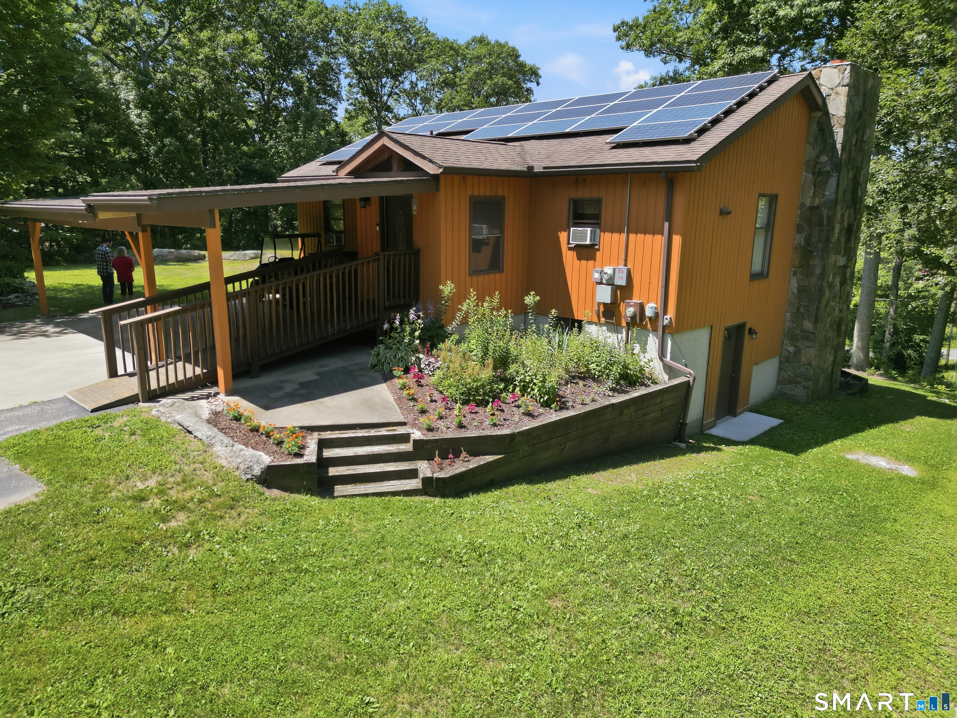 229 Deepwood Drive Lebanon CT 06249