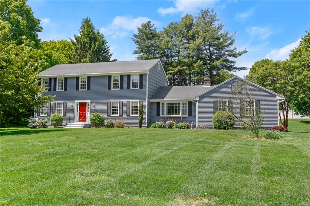 2035 Huntington Turnpike Trumbull CT 06611