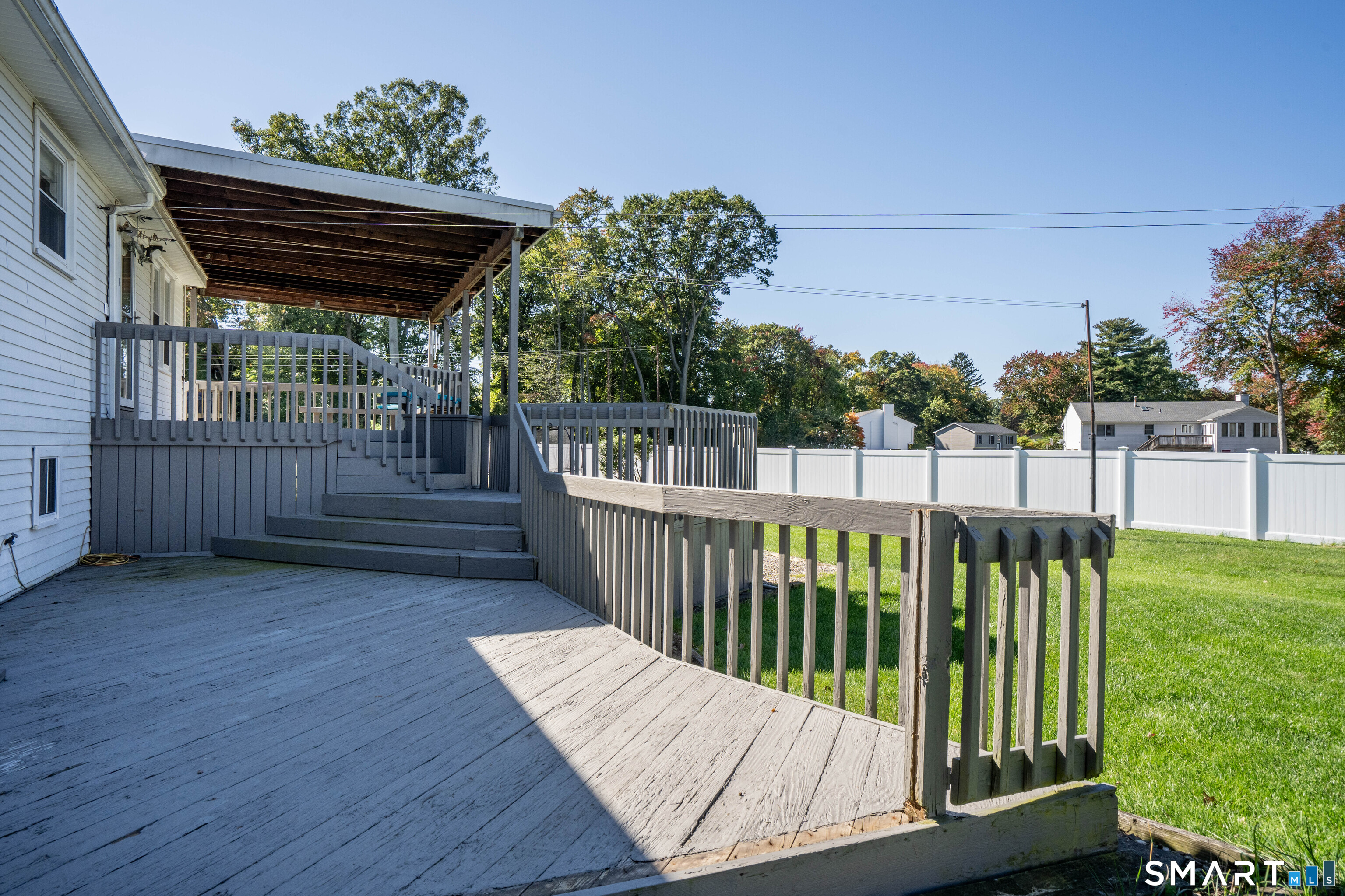 25 Kimberly Lane East Hartford CT 06108