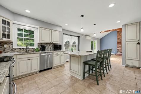 29 Pleasant View Road New Milford CT 06776