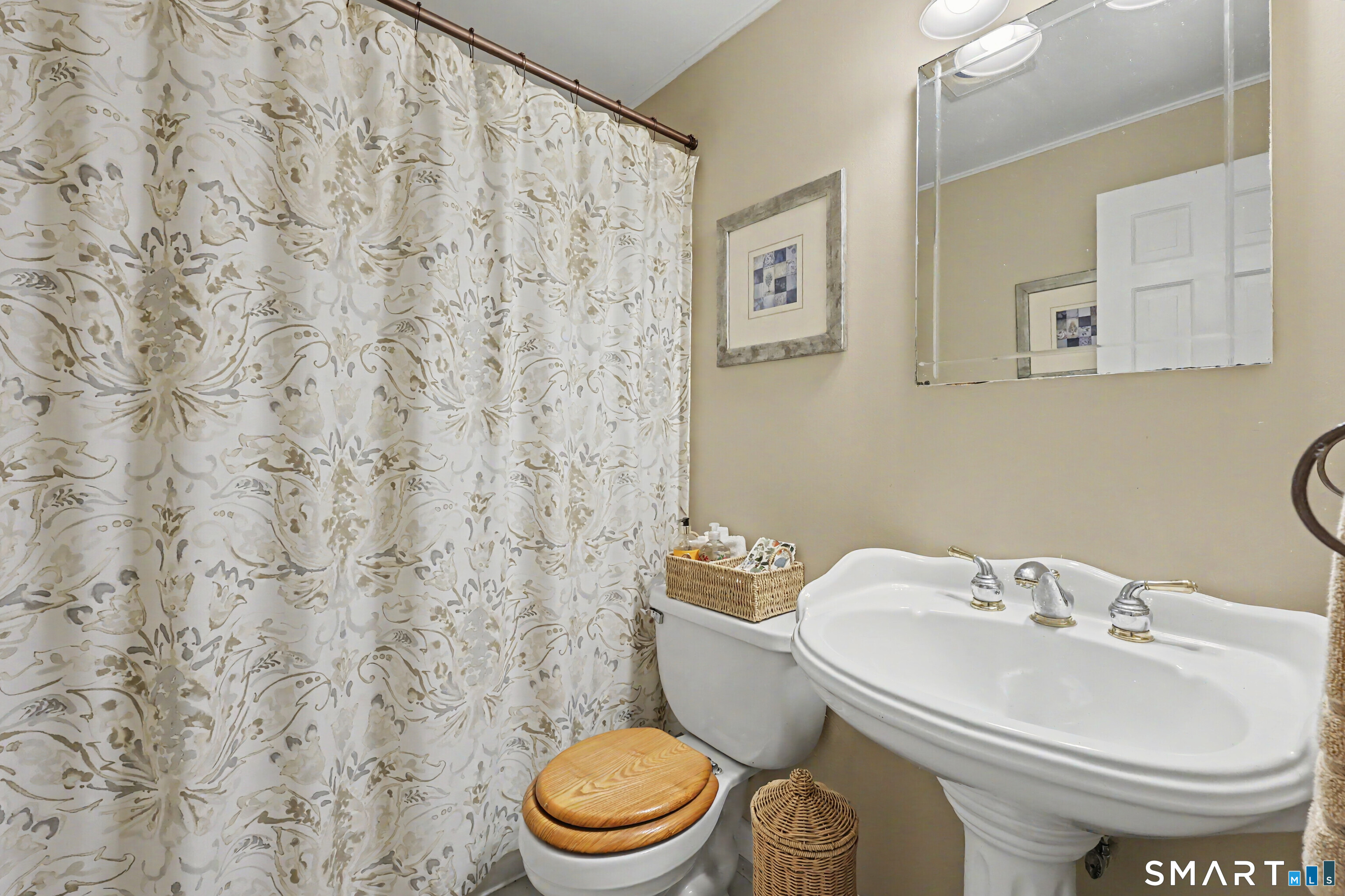 20 Mauweehoo Hill Sherman CT 06784