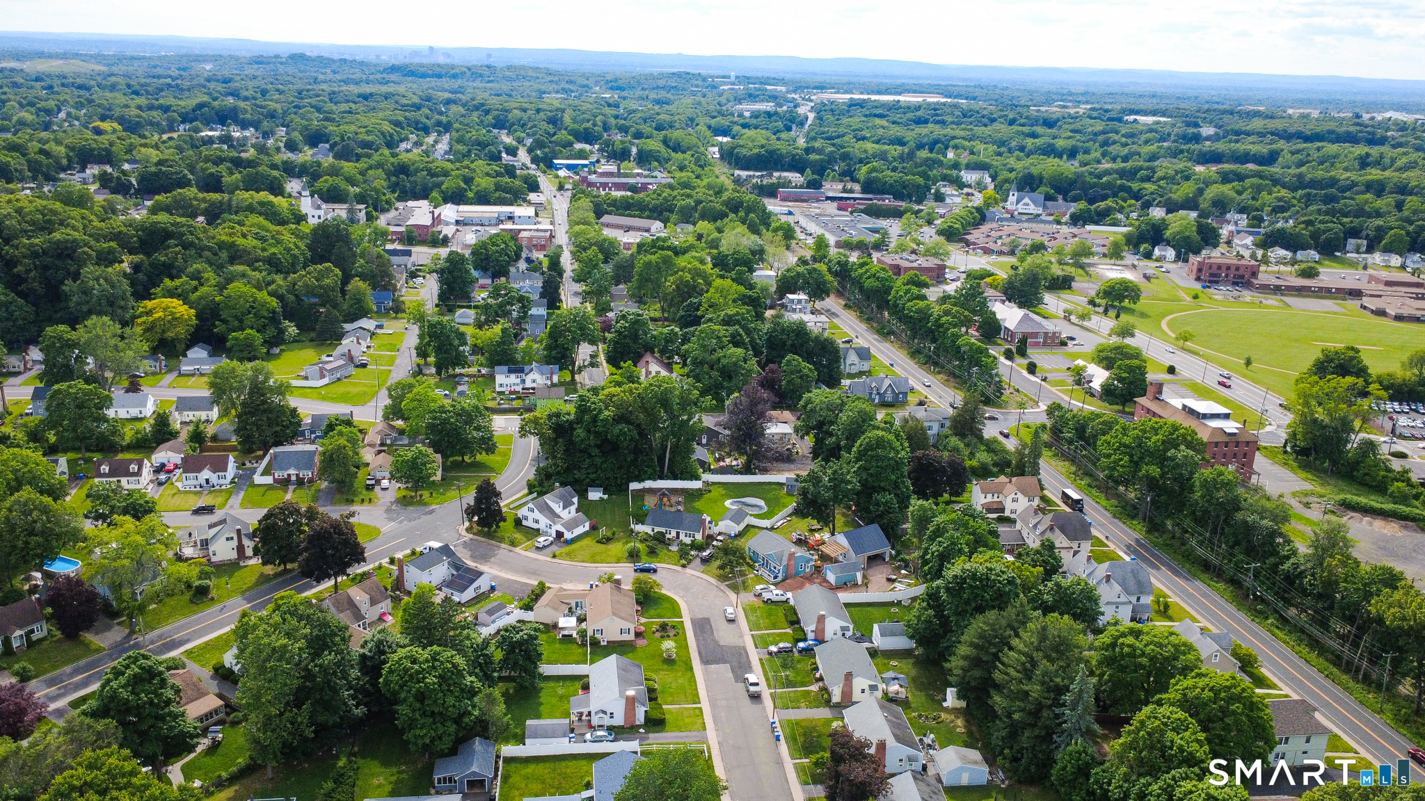 15 Sherwood Circle Manchester CT 06042
