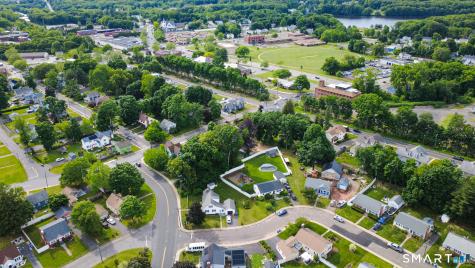 15 Sherwood Circle Manchester CT 06042