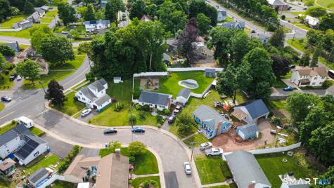 15 Sherwood Circle Manchester CT 06042
