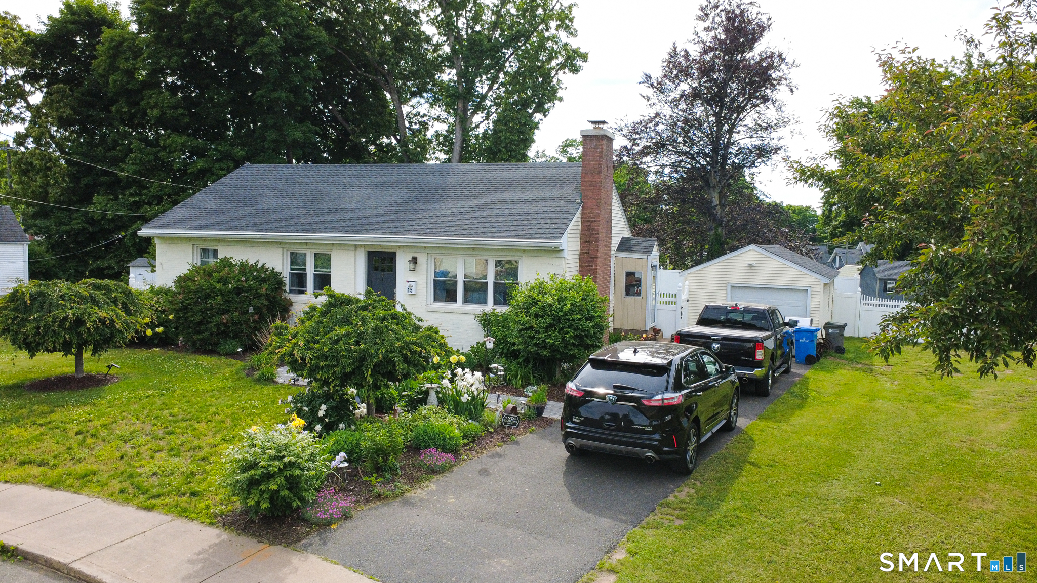 15 Sherwood Circle Manchester CT 06042