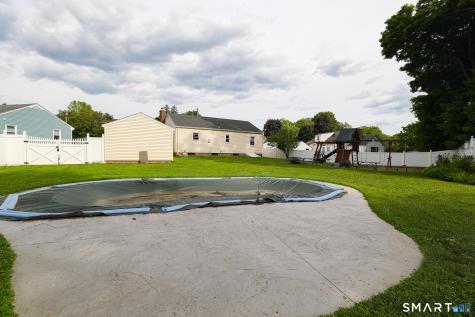 15 Sherwood Circle Manchester CT 06042