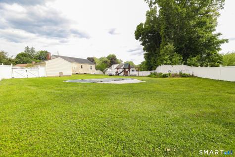 15 Sherwood Circle Manchester CT 06042