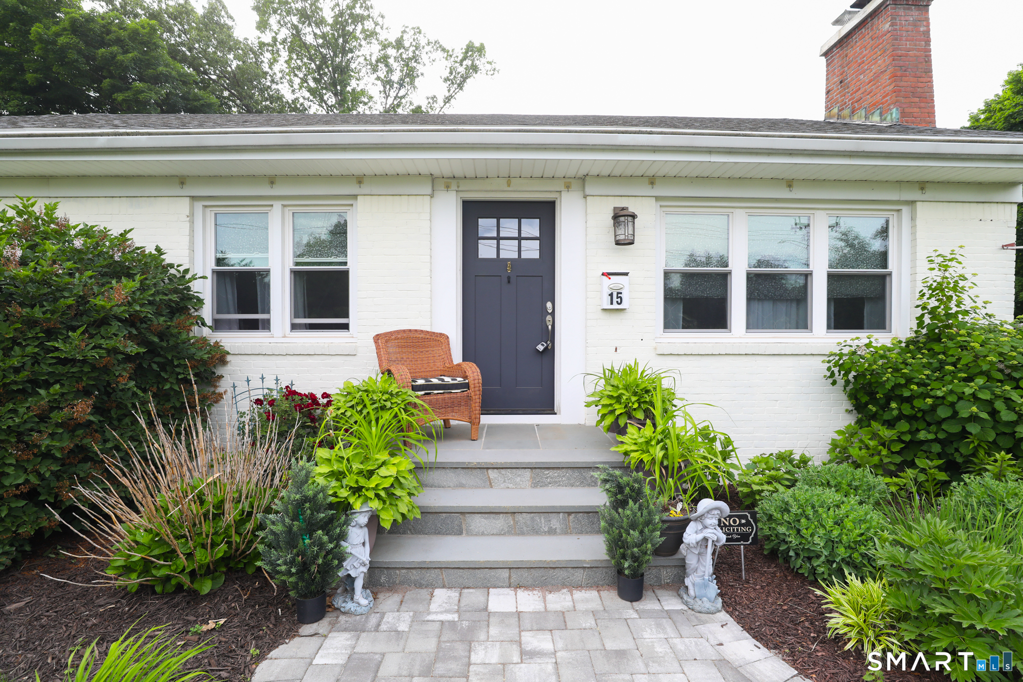 15 Sherwood Circle Manchester CT 06042