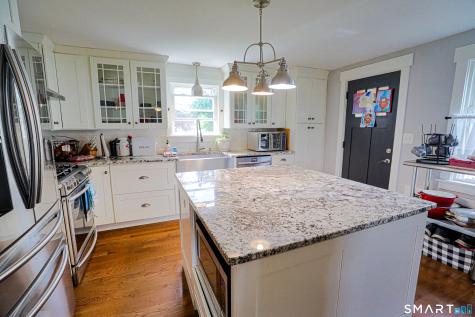 15 Sherwood Circle Manchester CT 06042