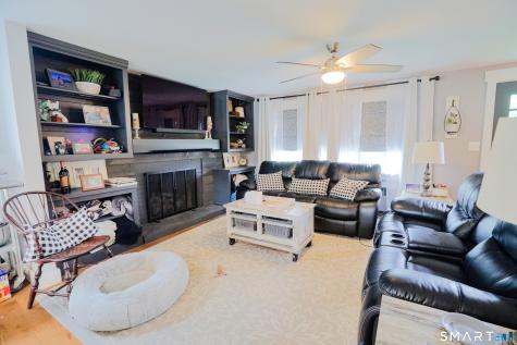 15 Sherwood Circle Manchester CT 06042