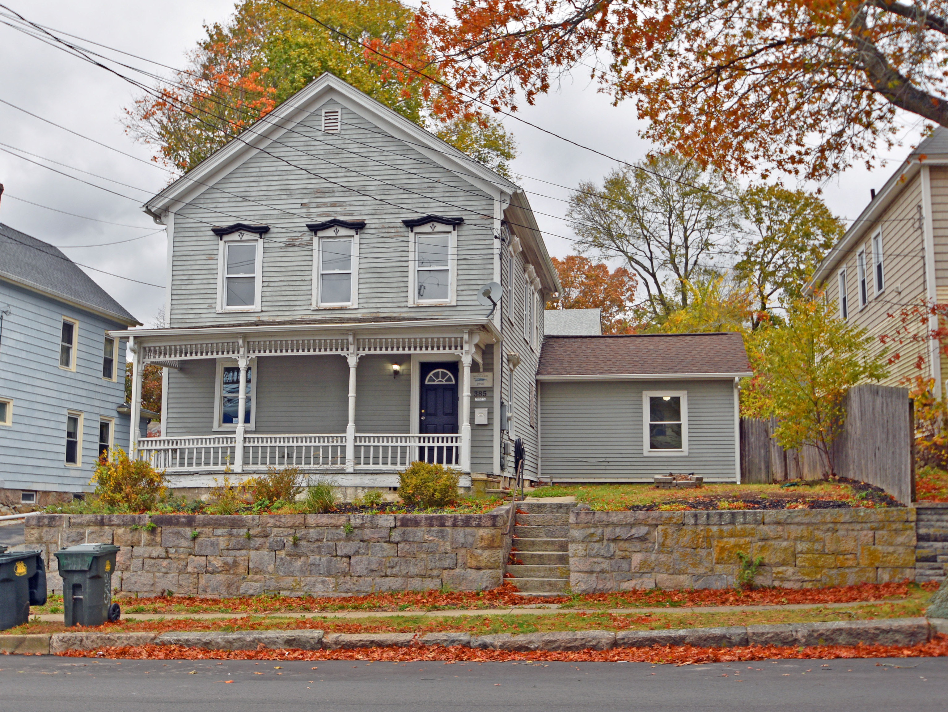 385 Broad Street New London CT 06320