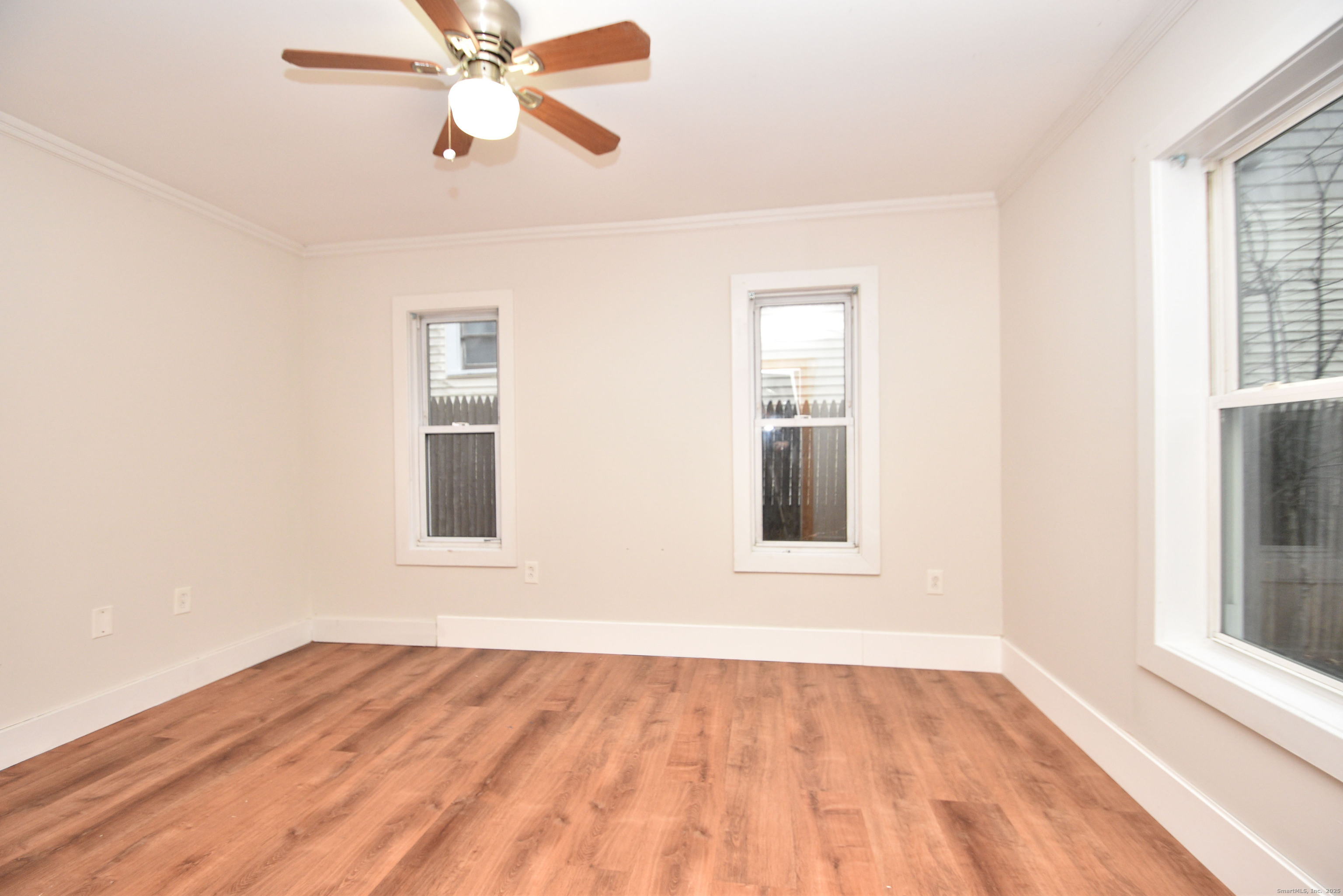 385 Broad Street New London CT 06320