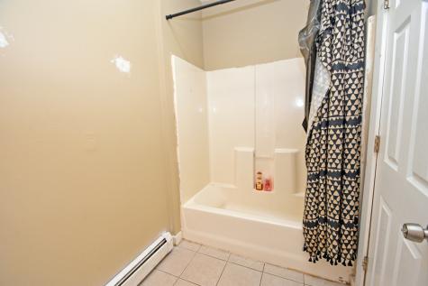 385 Broad Street New London CT 06320