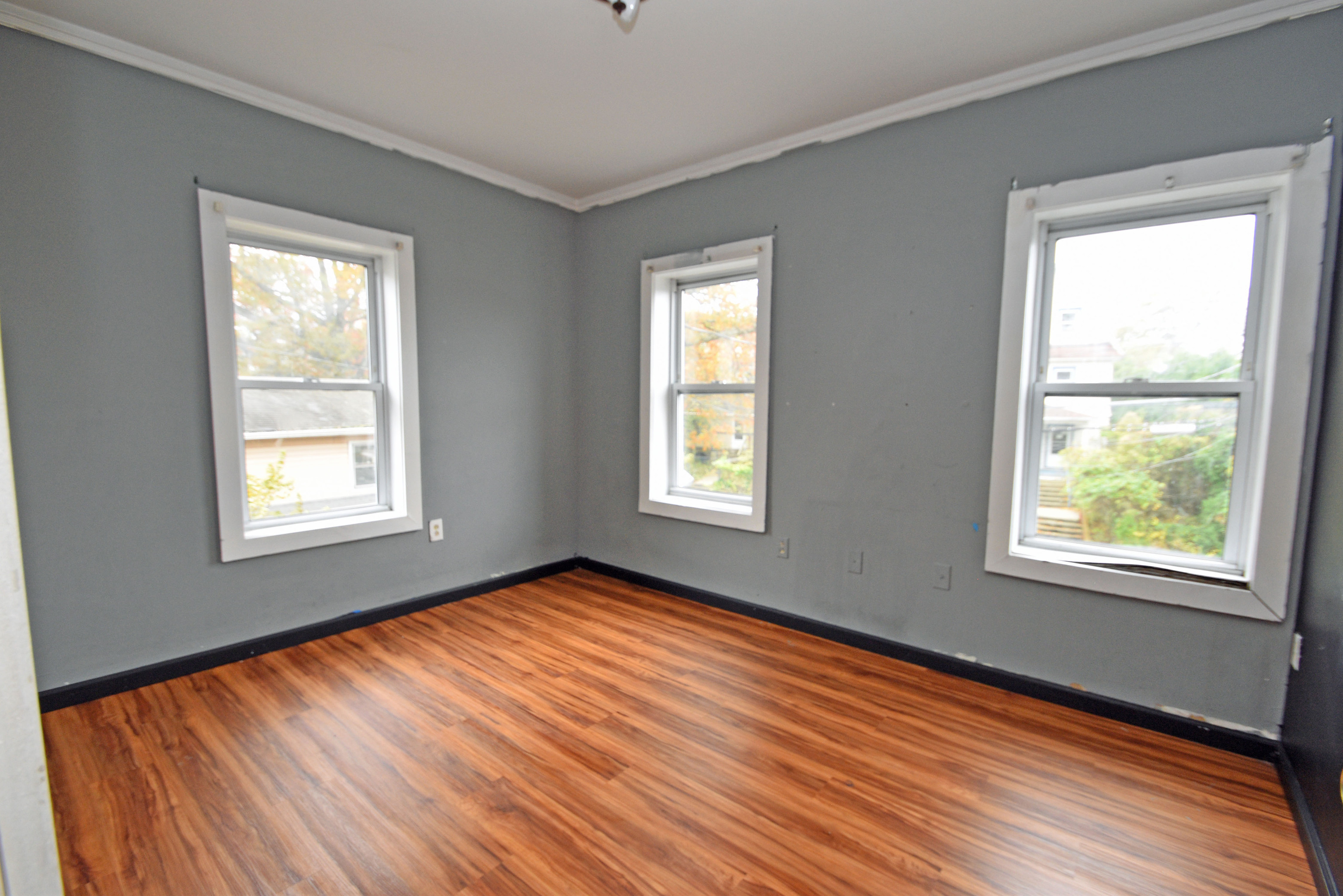 385 Broad Street New London CT 06320