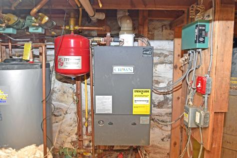 385 Broad Street New London CT 06320