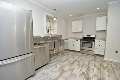 385 Broad Street New London CT 06320