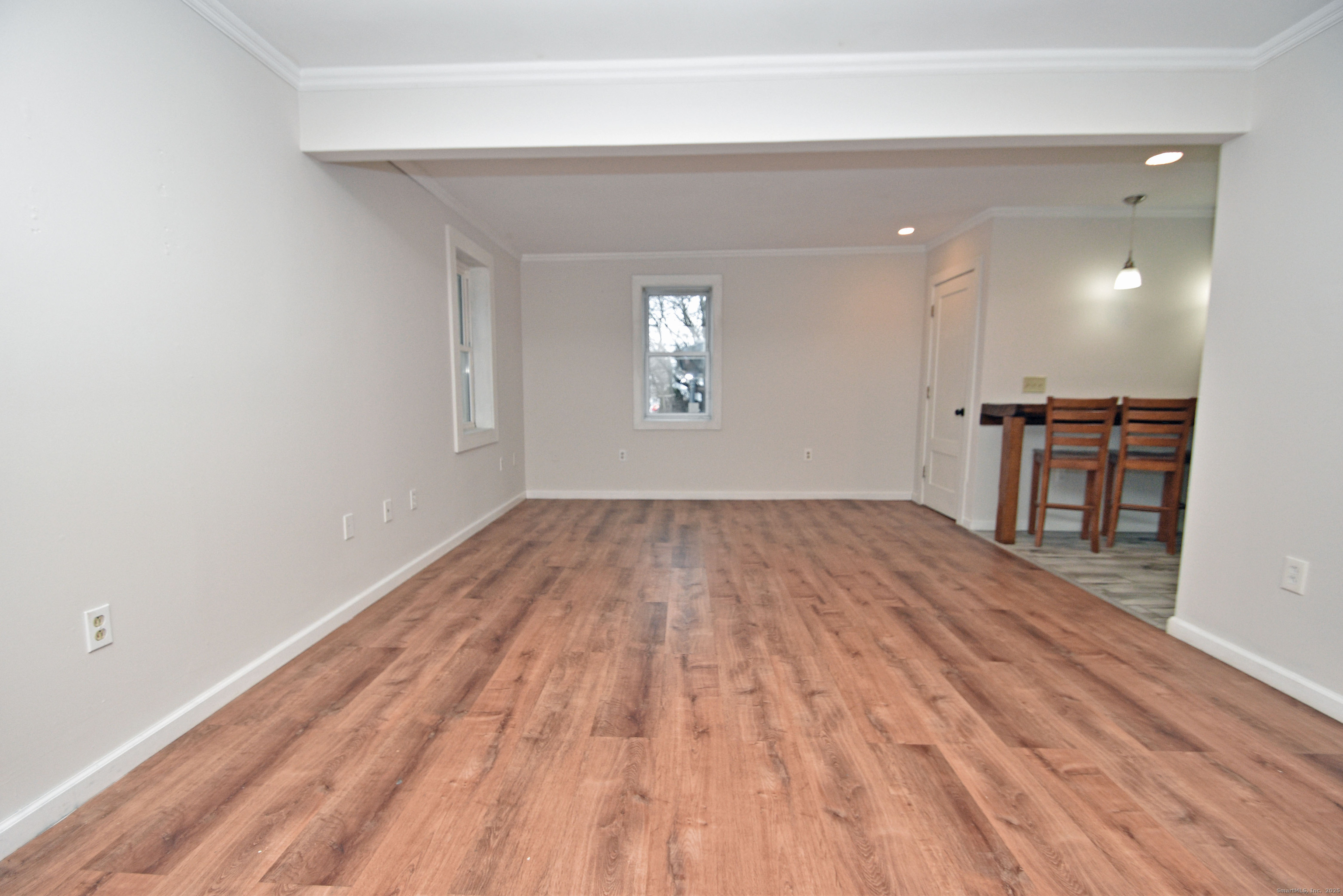 385 Broad Street New London CT 06320