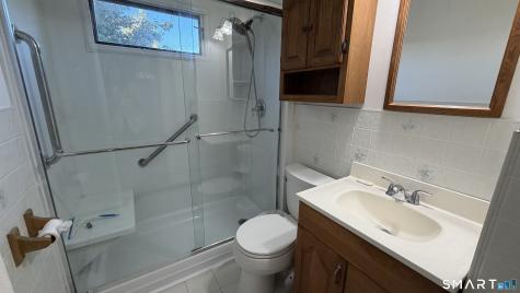 21 Sunset Road East Haven CT 06512