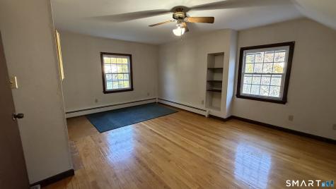 21 Sunset Road East Haven CT 06512