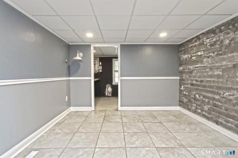 2 Chestnut Circle Naugatuck CT 06770