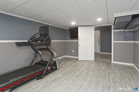2 Chestnut Circle Naugatuck CT 06770