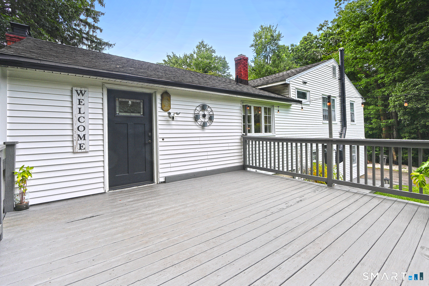 2 Chestnut Circle Naugatuck CT 06770