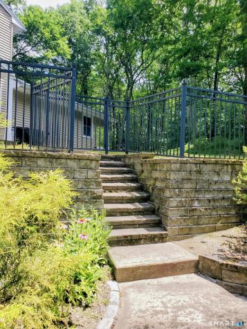 137 Guinea Road Monroe CT 06468